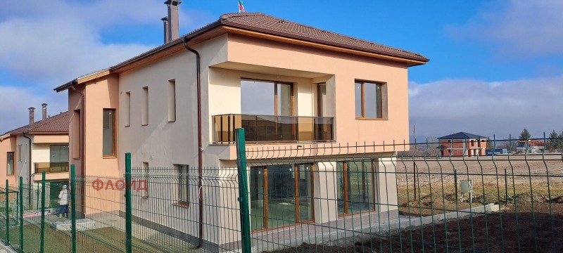 For Sale  House region Sofia , Bozhurishte , 235 sq.m | 43017215