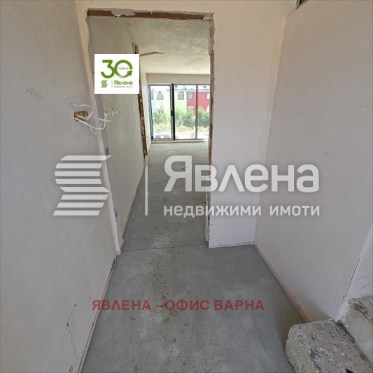 Продава КЪЩА, с. Бенковски, област Варна, снимка 4 - Къщи - 53714383