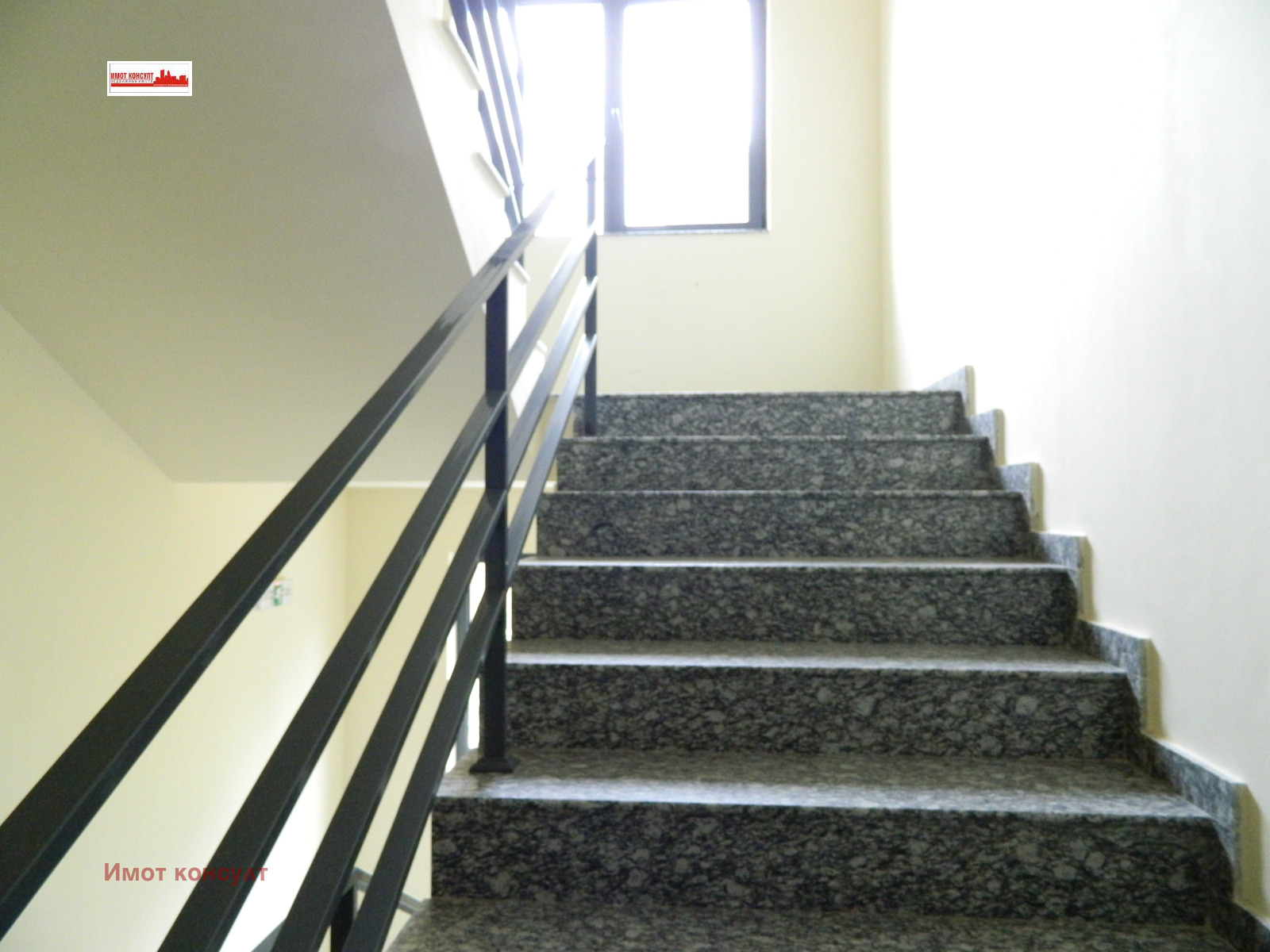 Продава 3-СТАЕН, гр. Пловдив, Христо Смирненски, снимка 2 - Апартаменти - 38672545