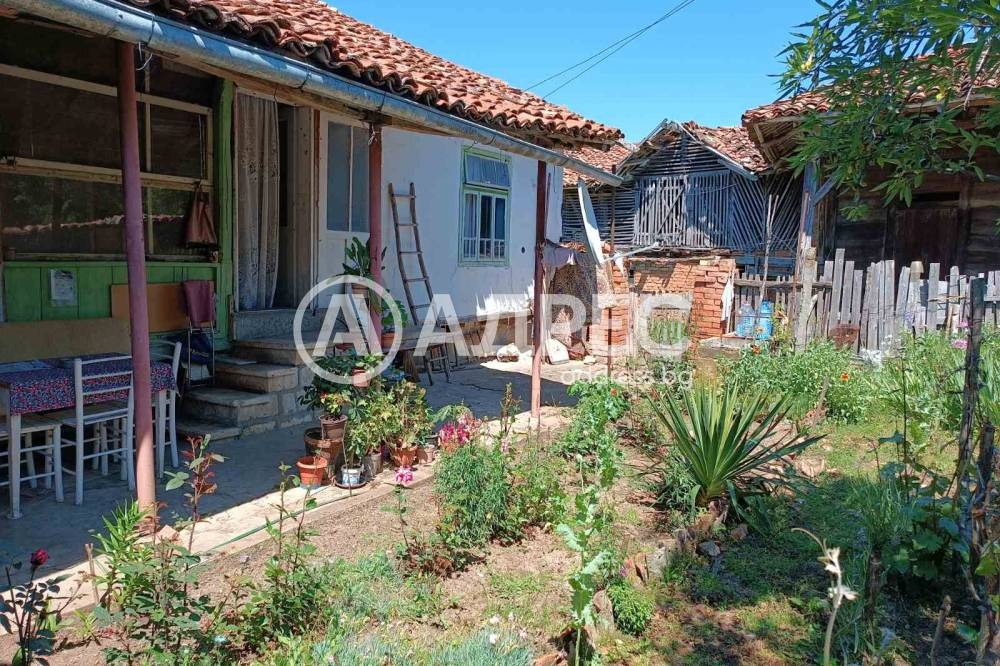 Продава КЪЩА, с. Побит камък, област Разград, снимка 2 - Къщи - 54075543