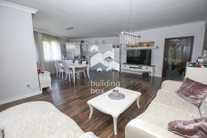 Продава  3-стаен, град София, Витоша •  365 000 EUR • ID 92117118 — holmes.bg - [1] 