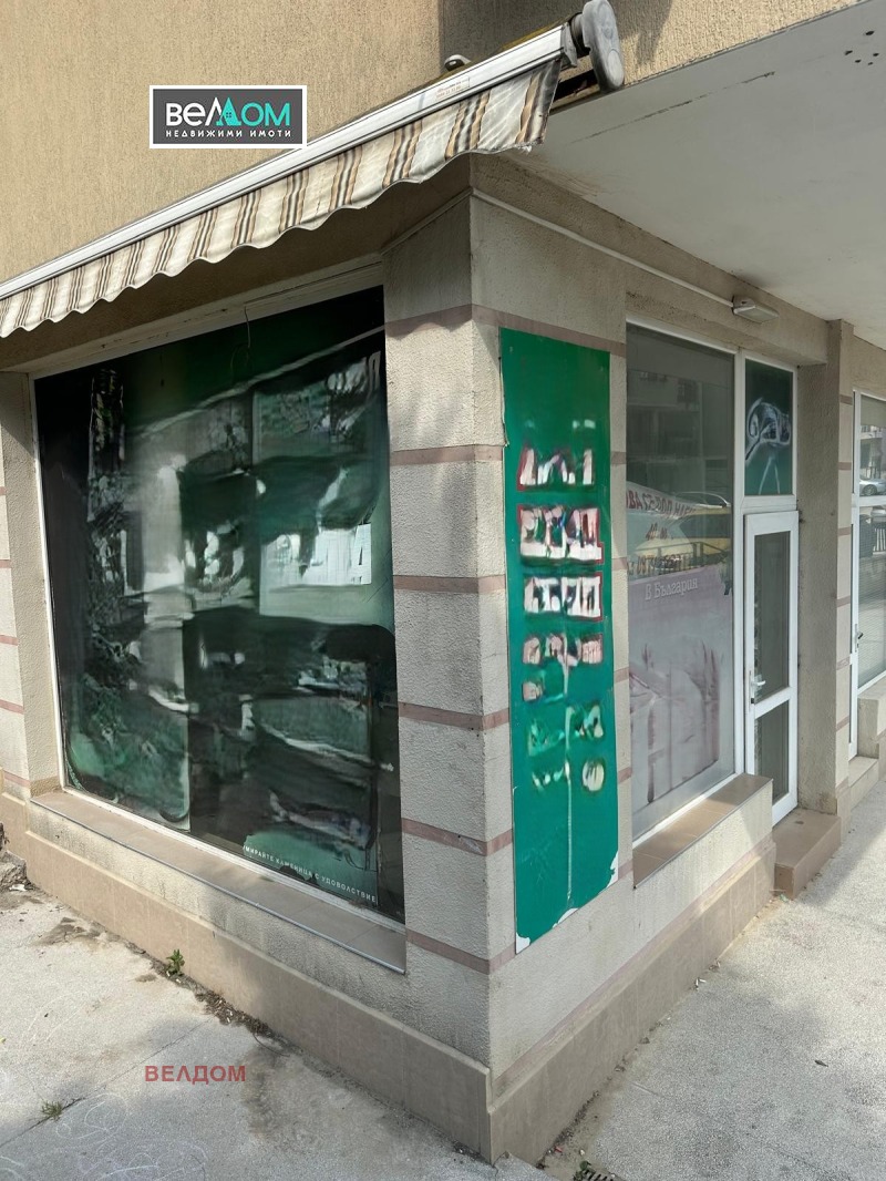 Προς πώληση  Κατάστημα Βαρνα , Βλαδησλαβ Βαρνεντσηκ 1 , 40 τ.μ | 90078354
