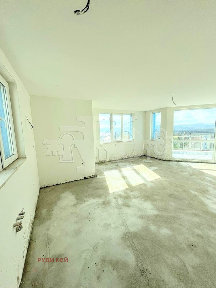 Продава 2-СТАЕН, гр. Бяла, област Варна