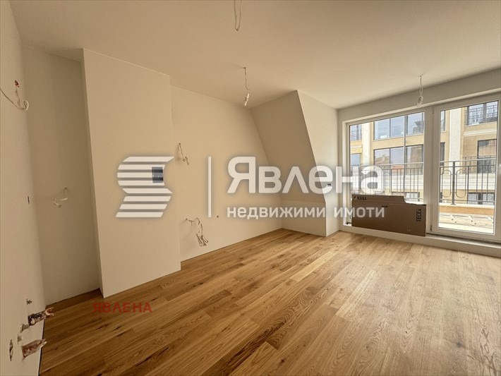 De vânzare  2 dormitoare Sofia , Țentâr , 132 mp | 18766302 - imagine [11]