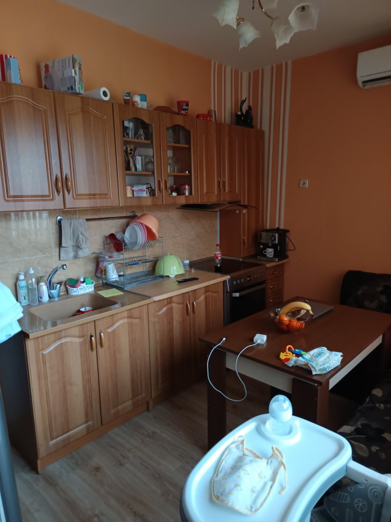 Продава 3-СТАЕН, гр. Раднево, област Стара Загора, снимка 2 - Aпартаменти - 49374391