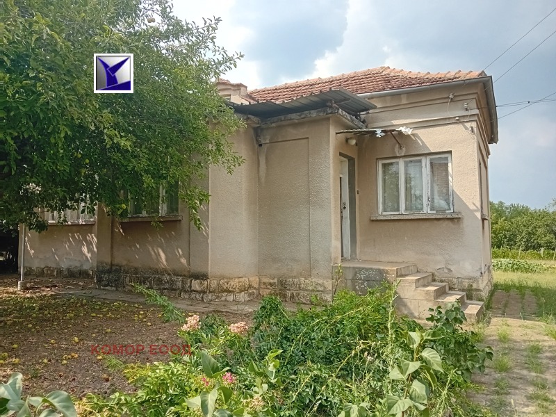 Продава  Къща, област Русе, с. Батишница • 13 500 EUR • ID 86209507 — holmes.bg - [1] 