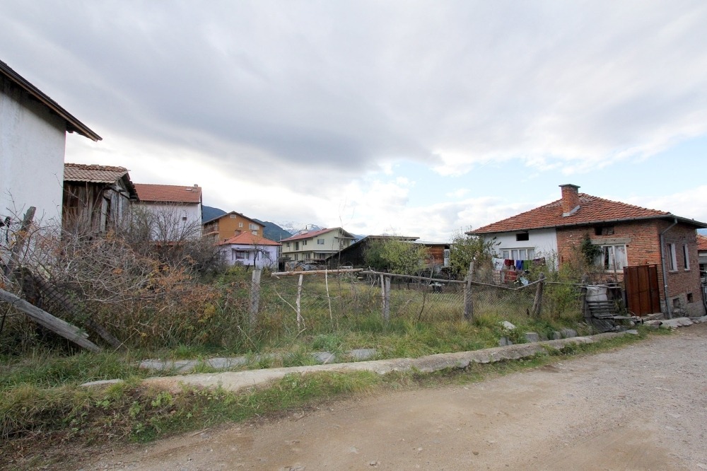 Продава ПАРЦЕЛ, гр. Добринище, област Благоевград, снимка 2 - Парцели - 43116644