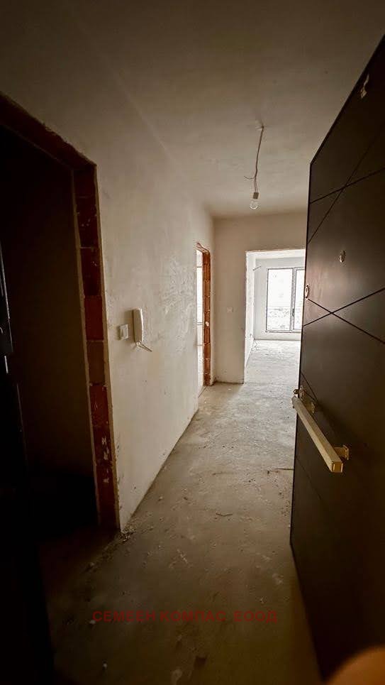 Продава 2-СТАЕН, гр. Пловдив, Христо Смирненски, снимка 2 - Апартаменти - 52708866