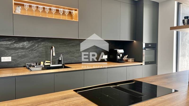 In vendita  2 camere da letto Varna , k.k. Sv.Sv. Konstantin i Elena , 246 mq | 84710491 - Immagine [3]