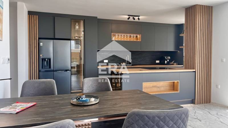 In vendita  2 camere da letto Varna , k.k. Sv.Sv. Konstantin i Elena , 246 mq | 84710491 - Immagine [6]
