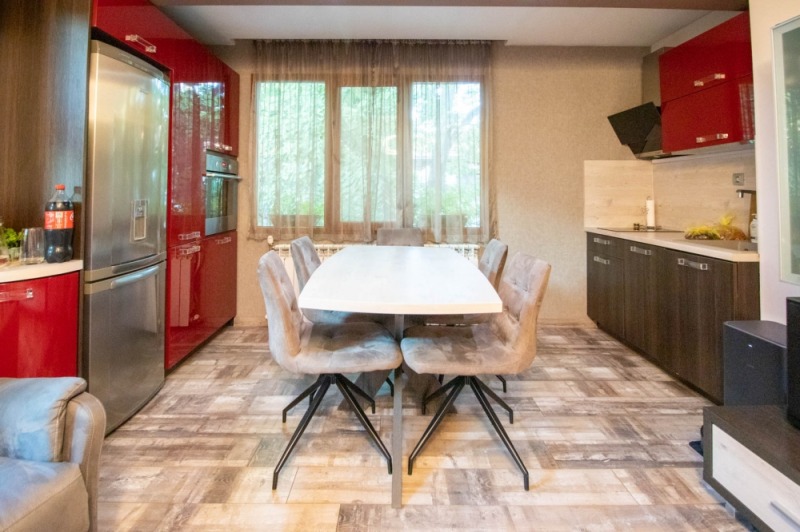 Продава 3-СТАЕН, гр. Сливен, Република, снимка 6 - Апартаменти - 52533987