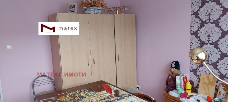 Продава 4-СТАЕН, гр. Варна, Погреби, снимка 4 - Aпартаменти - 49280701