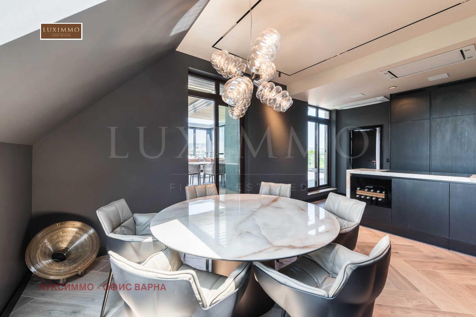 Продава МЕЗОНЕТ, гр. Варна, Гръцка махала, снимка 2 - Апартаменти - 50784863