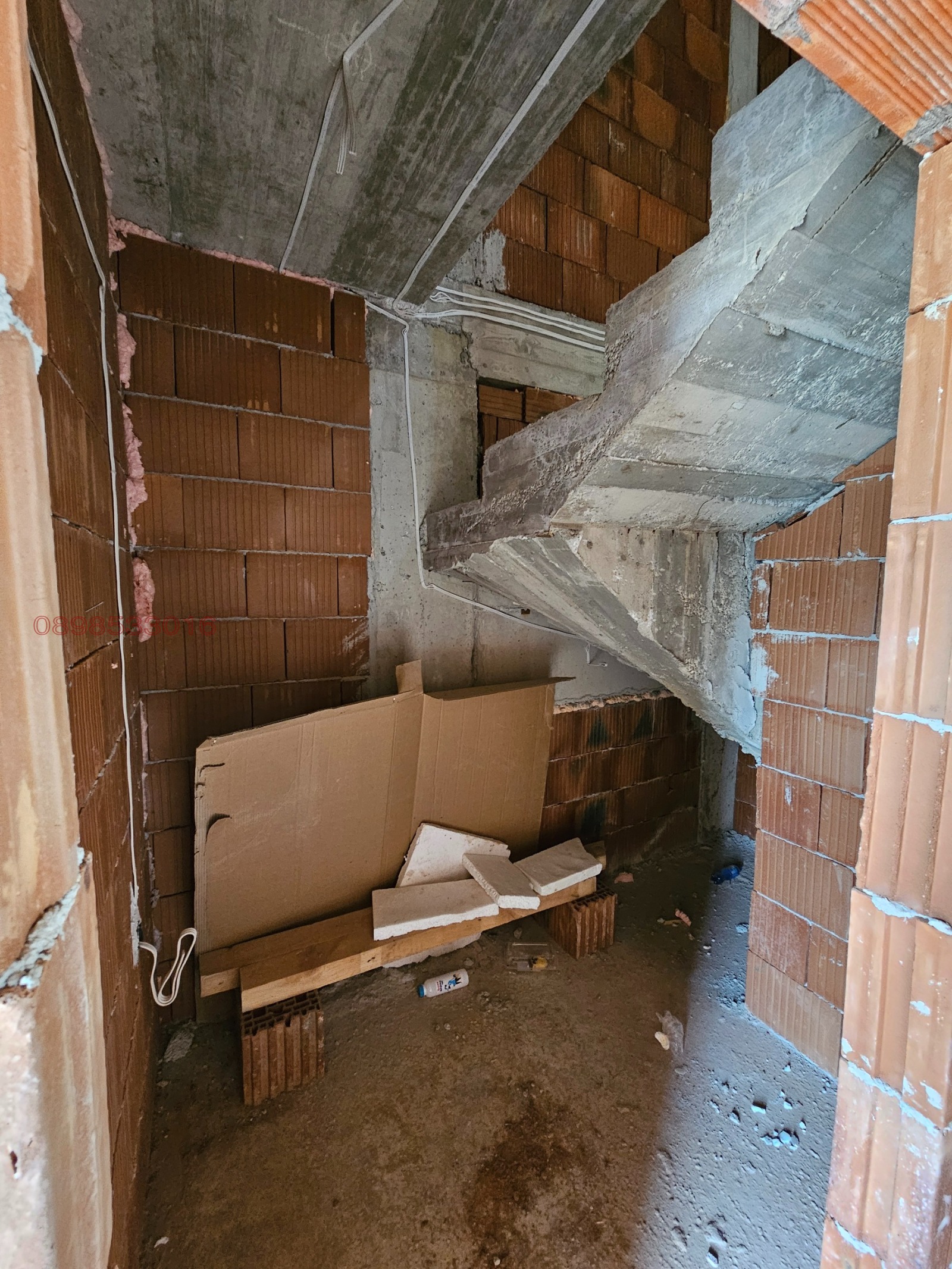 Продава КЪЩА, с. Белащица, област Пловдив, снимка 3 - Къщи - 52811228