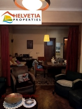 Продаја 3 спаваће собе