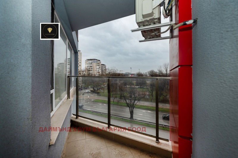 Продава 3-СТАЕН, гр. Пловдив, Тракия, снимка 2 - Апартаменти - 52873749