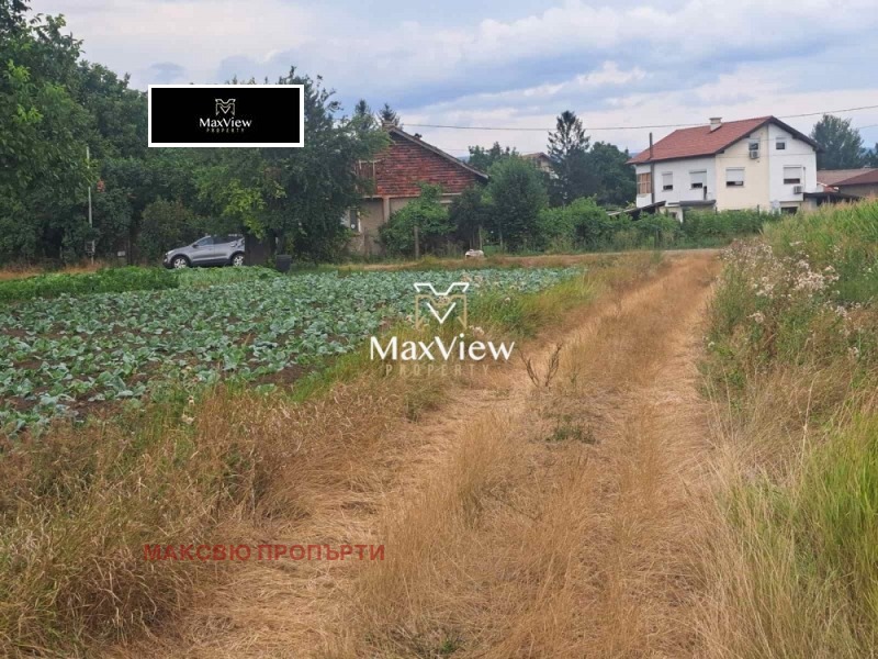 Продава ПАРЦЕЛ в област София, с. Петърч - 2500 кв.м / 137 000 € » 267 948.71 лв., МАКСВЮ ПРОПЪРТИ
