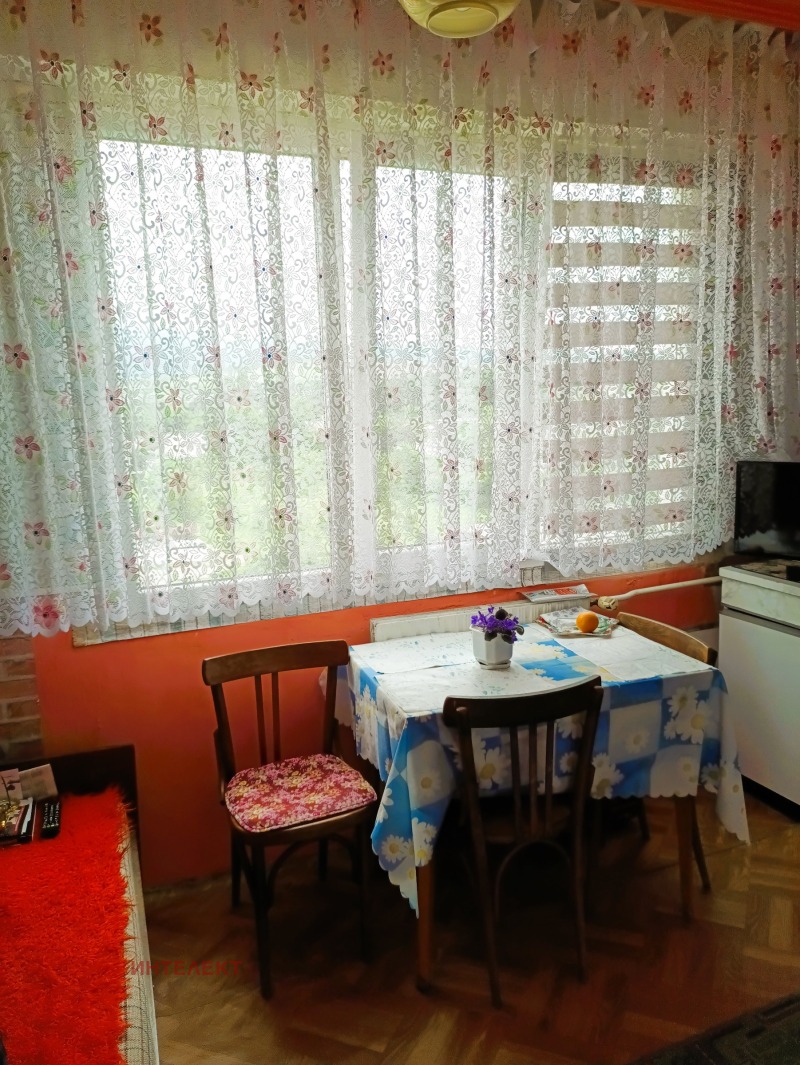 Till salu  1 sovrum Pernik , Iztok , 66 kvm | 69867023 - bild [6]