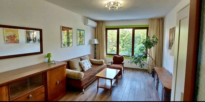 Till salu  1 sovrum Sofia , Reduta , 50 kvm | 95574598
