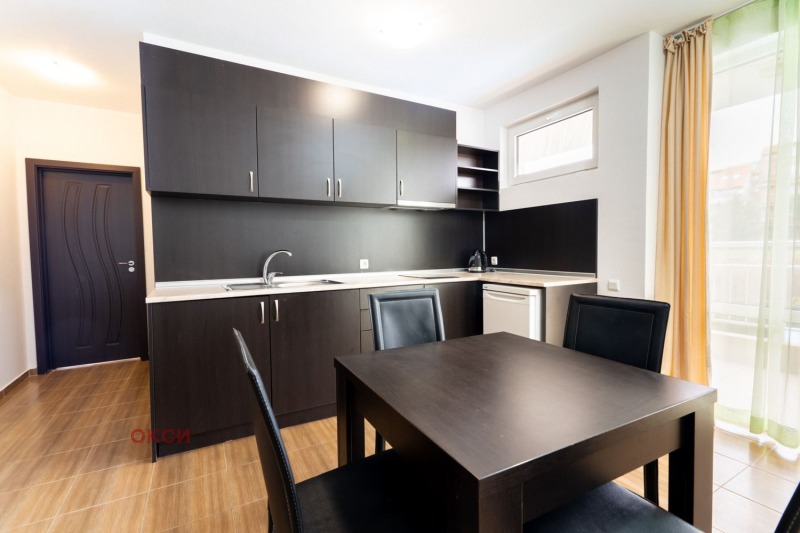 Продава 2-СТАЕН, гр. Приморско, област Бургас, снимка 2 - Апартаменти - 52010530