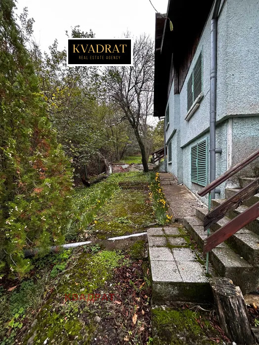 Продава КЪЩА, с. Шкорпиловци, област Варна