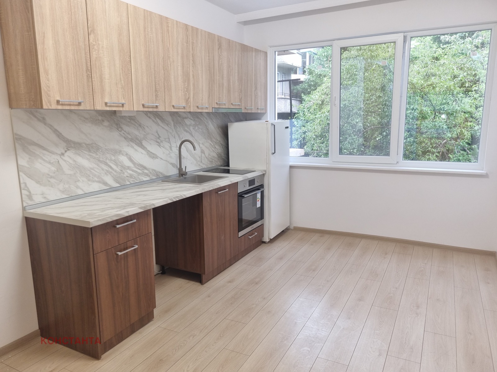 Продава 3-СТАЕН, гр. Стара Загора, Център, снимка 3 - Апартаменти - 54932826
