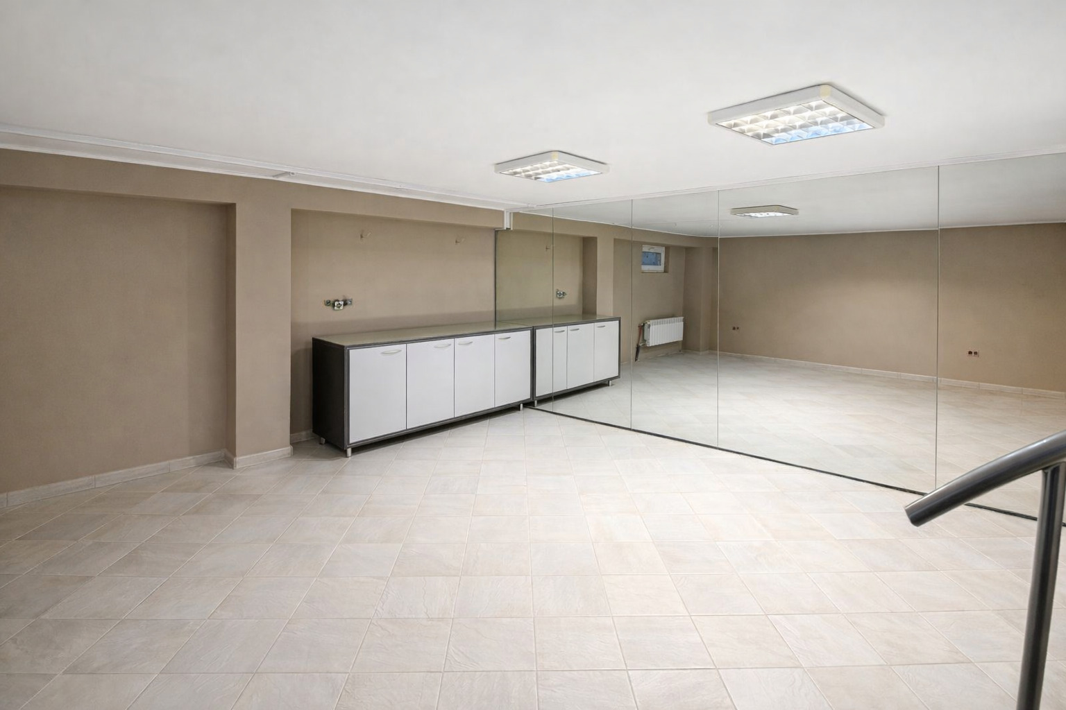 Продава МАГАЗИН, гр. София, Дианабад, снимка 2 - Магазини - 53098893