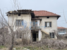 σπίτι Στραχηλοβο, περιοχή Βέλικο Τάρνοβο 1