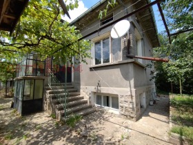 Продава  Къща, гр. Казанлък