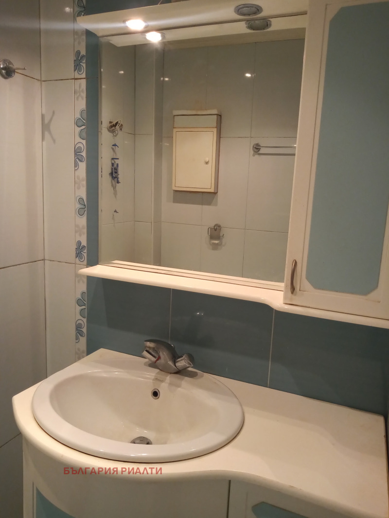 Myytävänä  1 makuuhuone Sofia , Tsentar , 45 neliömetriä | 47670541 - kuva [11]