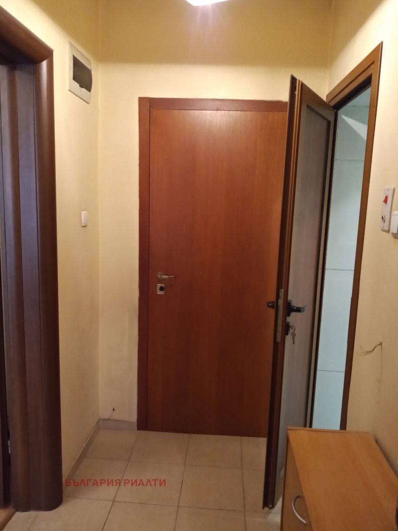Myytävänä  1 makuuhuone Sofia , Tsentar , 45 neliömetriä | 47670541 - kuva [12]