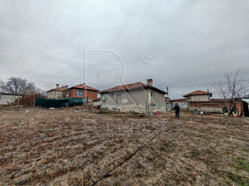 Продава КЪЩА, с. Трилистник, област Пловдив