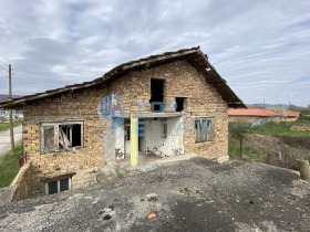 Продажба на имоти в с. Драганово, област Велико Търново - изображение 3 