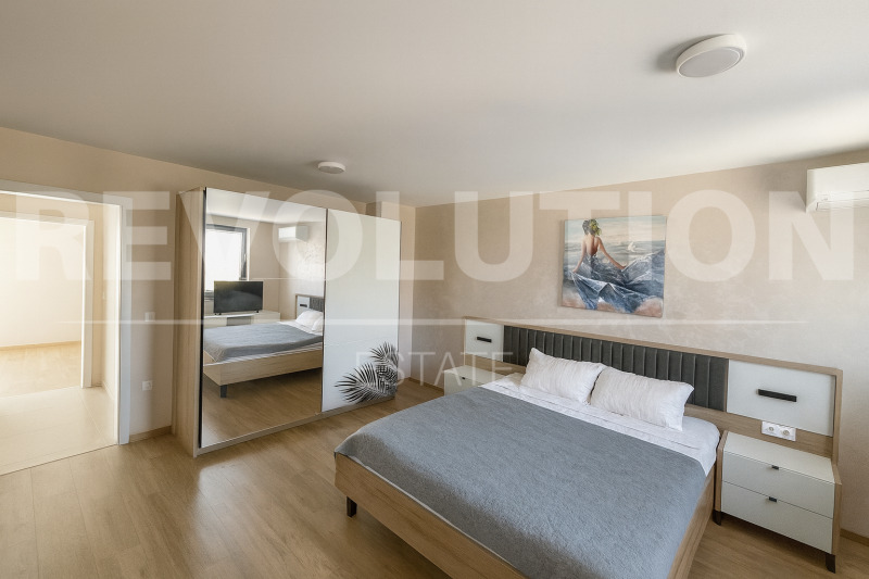 Продава 3-СТАЕН, гр. Бургас, Център, снимка 3 - Апартаменти - 52482501