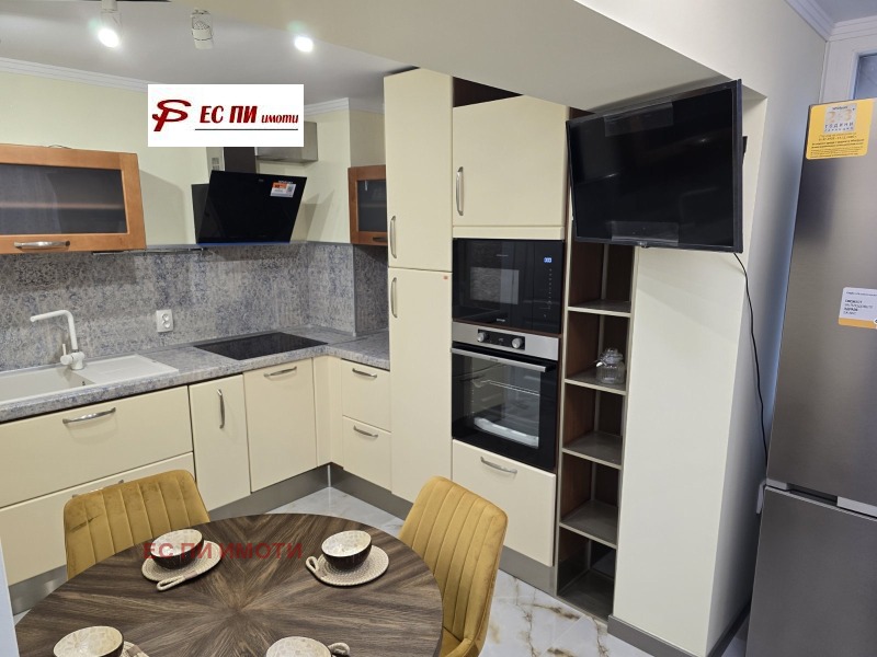 Продава 3-СТАЕН, гр. Русе, Възраждане