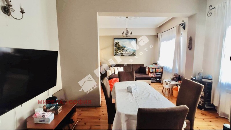 Na prodej  3 ložnice Sofia , Knjaževo , 142 m2 | 54673194 - obraz [6]