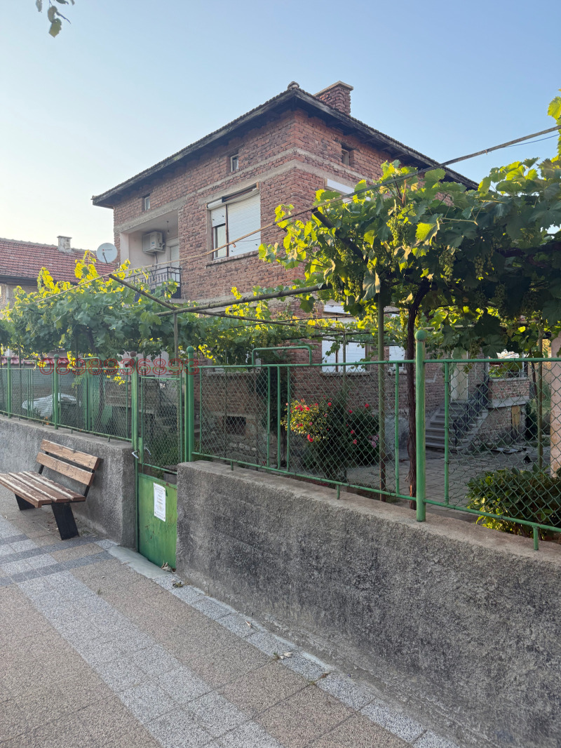 Продава КЪЩА, гр. Септември, област Пазарджик, снимка 2 - Къщи - 52860550