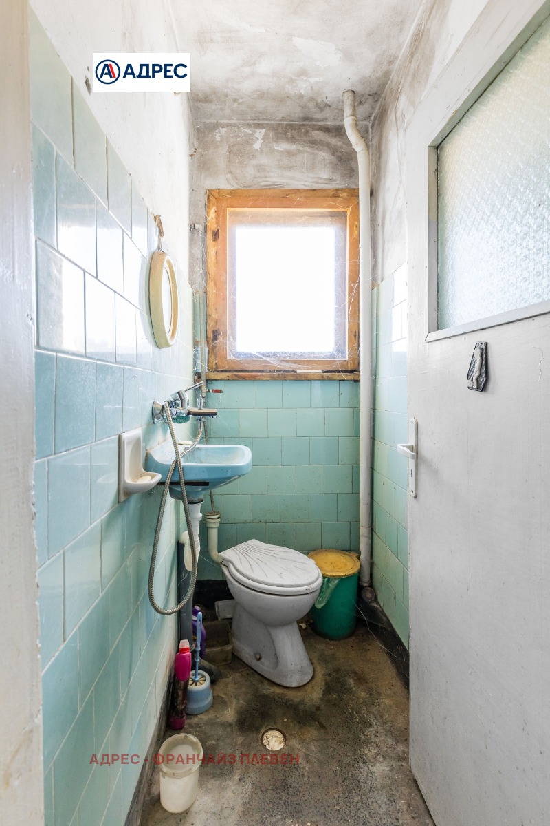 Продава КЪЩА, с. Гривица, област Плевен, снимка 11 - Къщи - 52600467