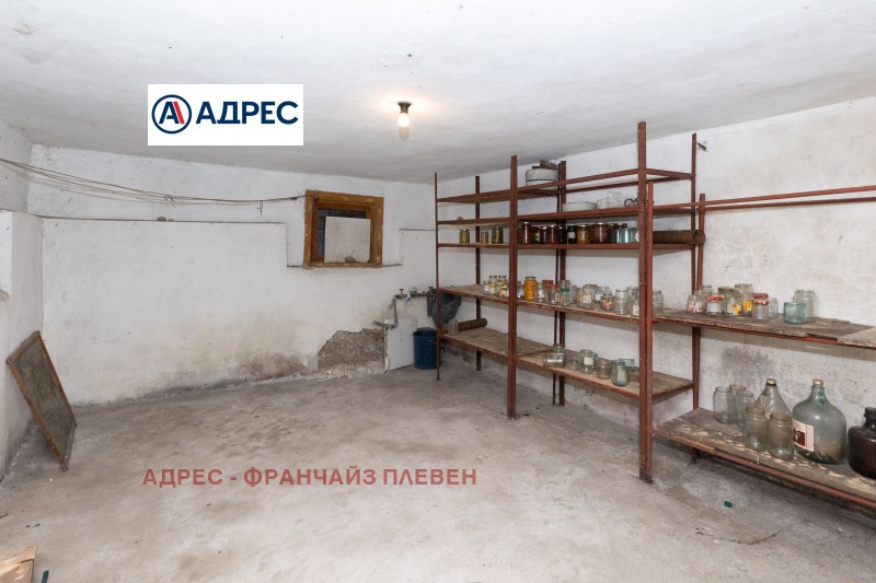 Продава КЪЩА, с. Гривица, област Плевен, снимка 15 - Къщи - 52600467