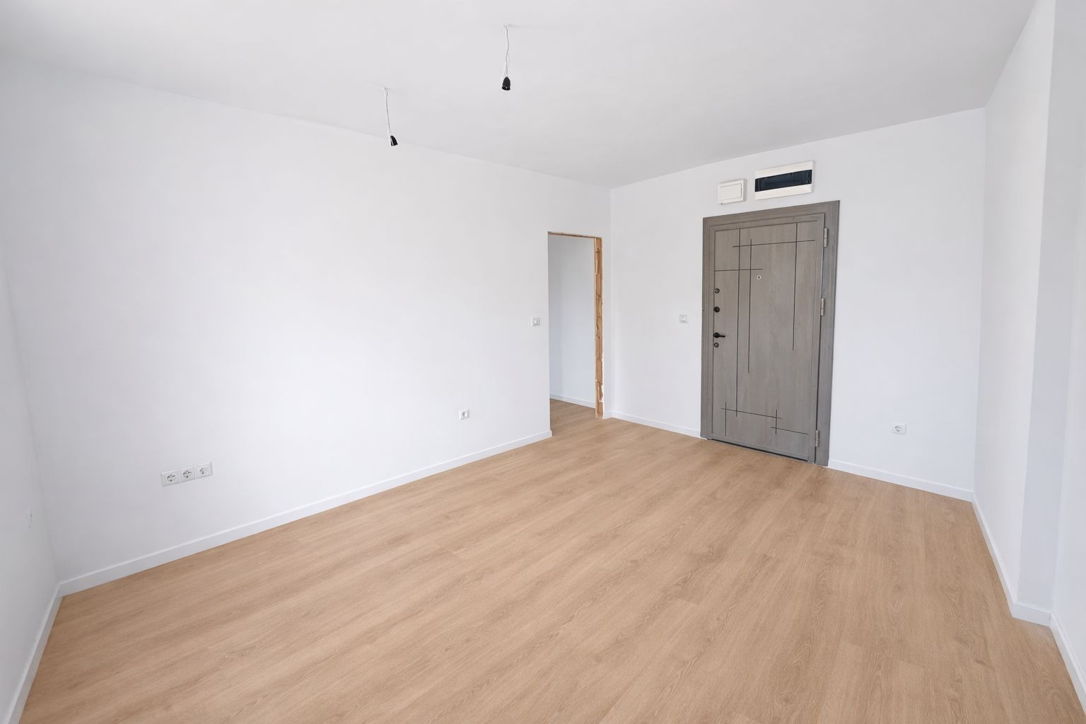 Продава 2-СТАЕН, гр. Варна, Левски 1, снимка 3 - Апартаменти - 53810729