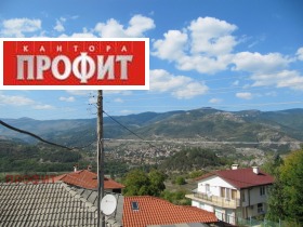 Όροφος σπιτιού Παβελσκο, περιοχή Σμόλιαν 14