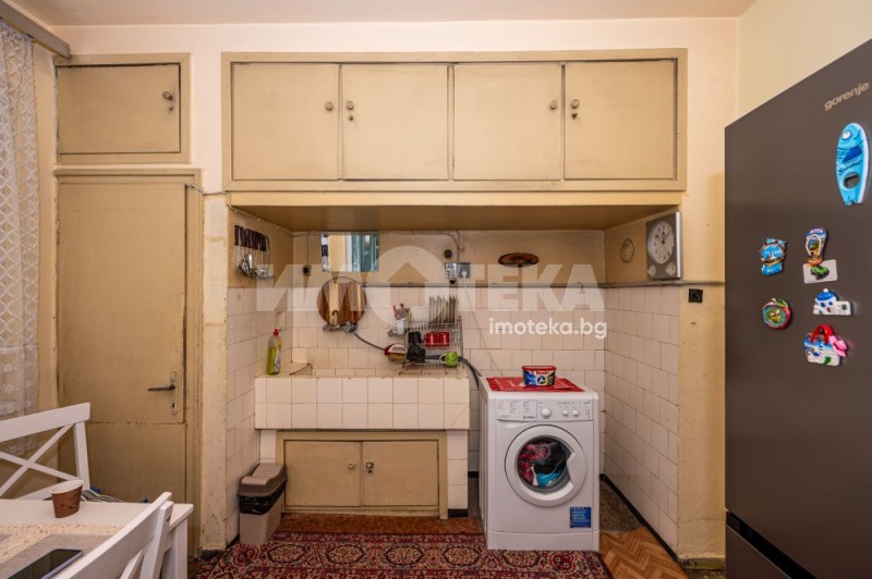 Продается  2 спальни Пловдив , Център , 80 кв.м | 17781087 - изображение [8]