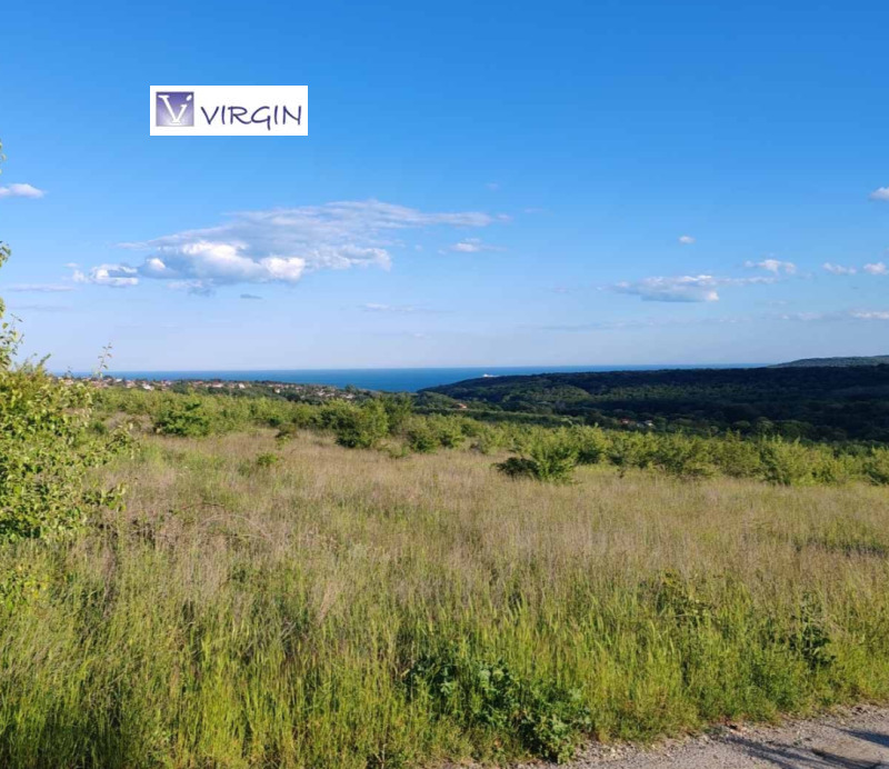Продава ПАРЦЕЛ, град Варна, м-т Боровец - юг • 500000 € • 44203688 — Holmes.bg