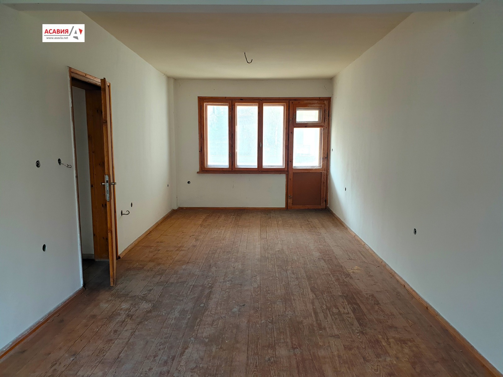 Продава 3-СТАЕН, гр. Ловеч, Център, снимка 2 - Апартаменти - 49523046