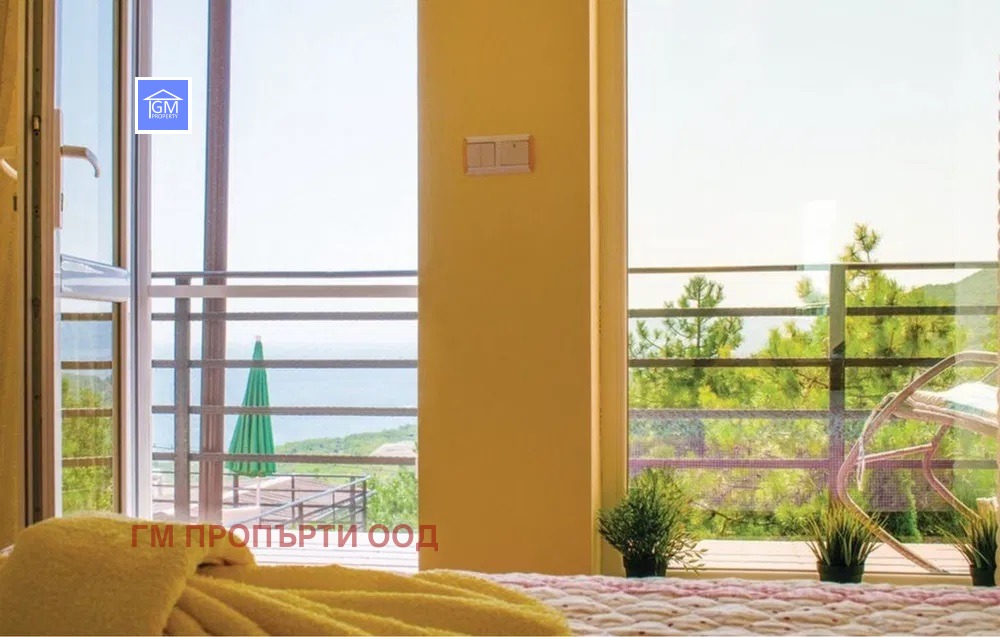 Продава КЪЩА, гр. Балчик, област Добрич, снимка 4 - Къщи - 56097026
