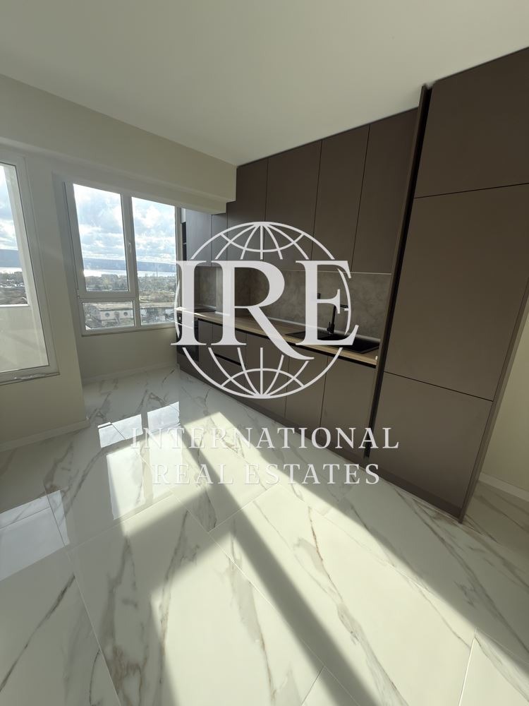 Продава 3-СТАЕН, гр. Варна, Трошево, снимка 2 - Апартаменти - 52651915