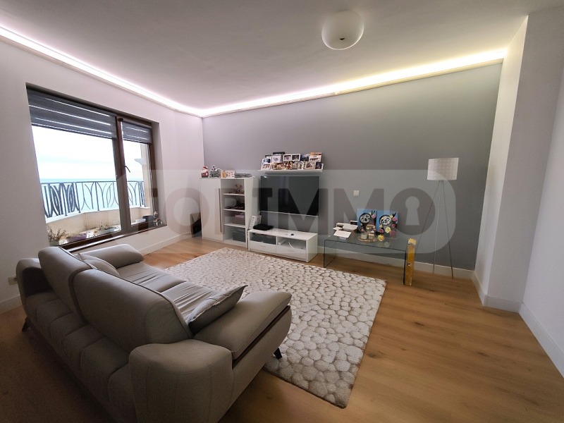 Продава 4-СТАЕН, гр. Варна, м-т Ален мак, снимка 2 - Апартаменти - 52480836