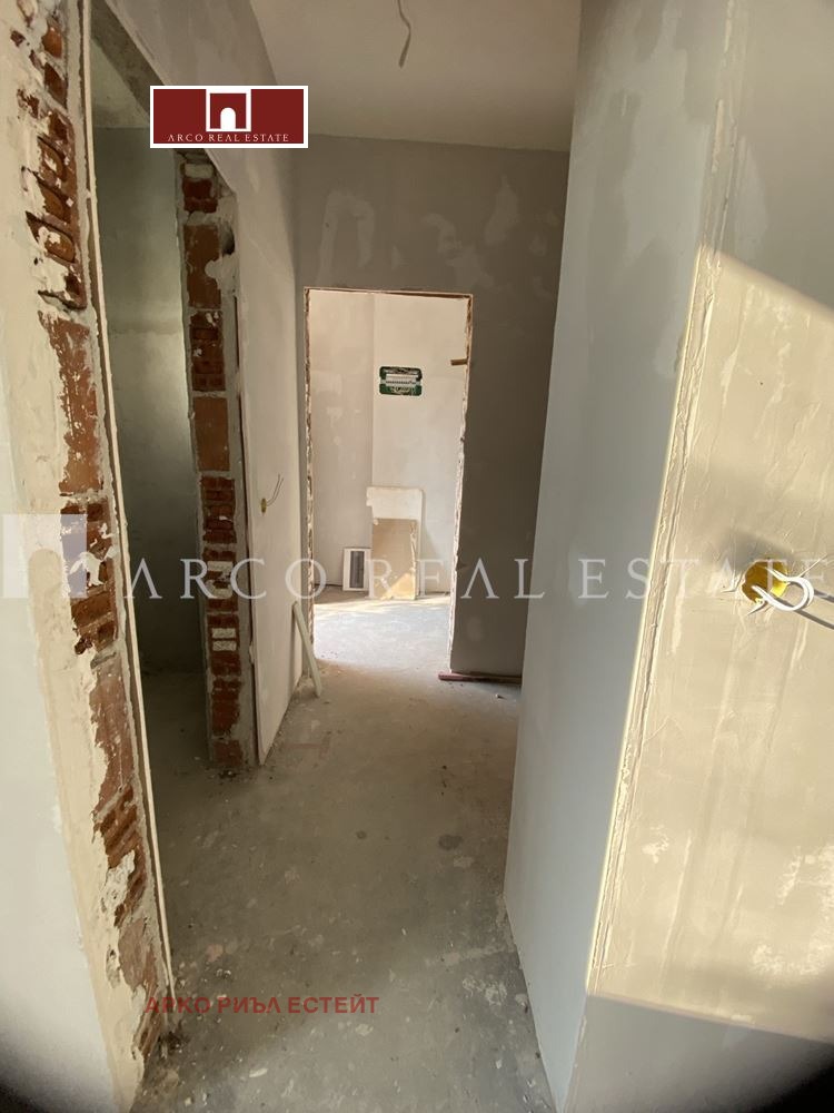 Te koop  Huis Sofia , Manastirski livadi , 179 m² | 25590436 - afbeelding [14]
