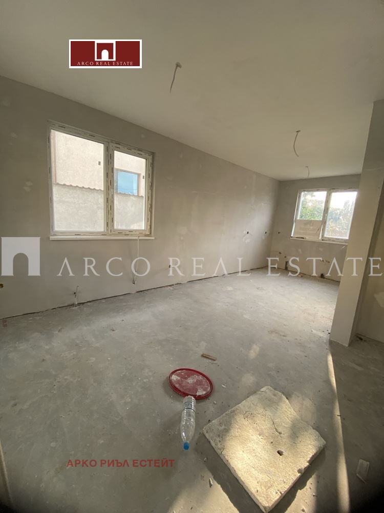 Te koop  Huis Sofia , Manastirski livadi , 179 m² | 25590436 - afbeelding [10]