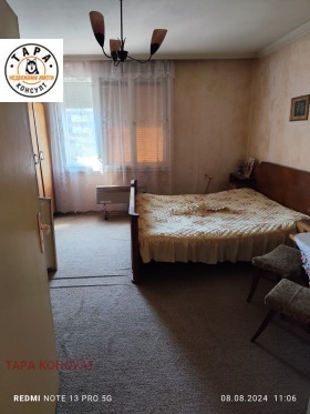 Piso de la casa Gorna Oryajovitsa, región Veliko Tarnovo 3